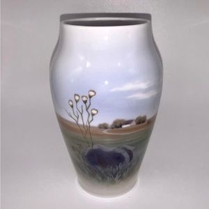 Vintage Royal Copenhagen Landscape Vase 2695/2037 ~ 6” Tall